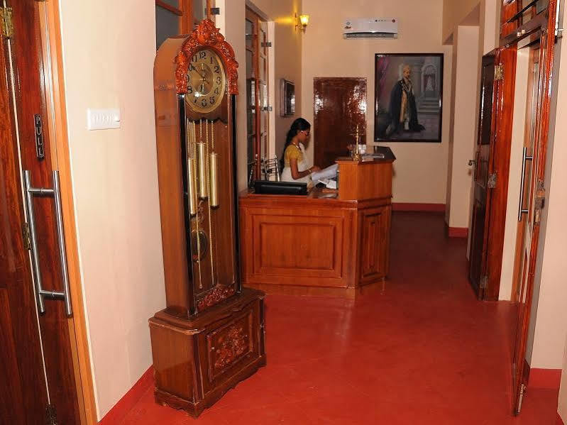 The Royal Heritage Hotel And Ayurvedic Center Thiruvananthapuram Exteriör bild